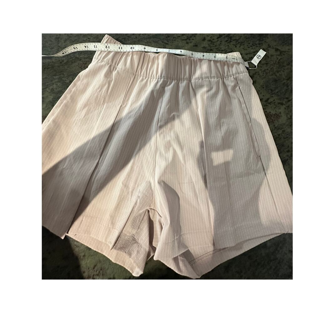 Adidas Go-To Pleated Golf Shorts XS Wonder Taupe Pleated NWT JC9233 - Picture 6 of 14